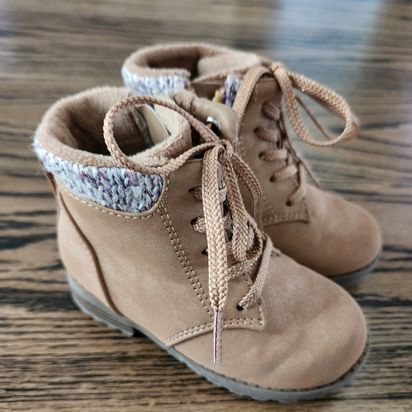 Cat & Jack Toddler Boot Lot - Picture 2 of 16